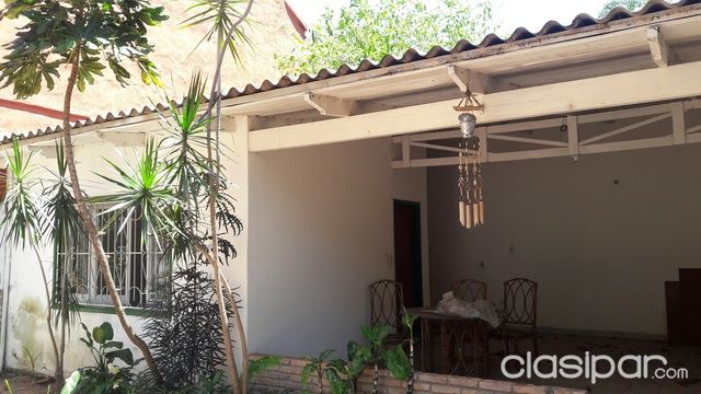ALQUILO HERMOSA CASA EN ASUNCION DETRAS DEL PASEO LA GALERIA, HERRERA — foto 3