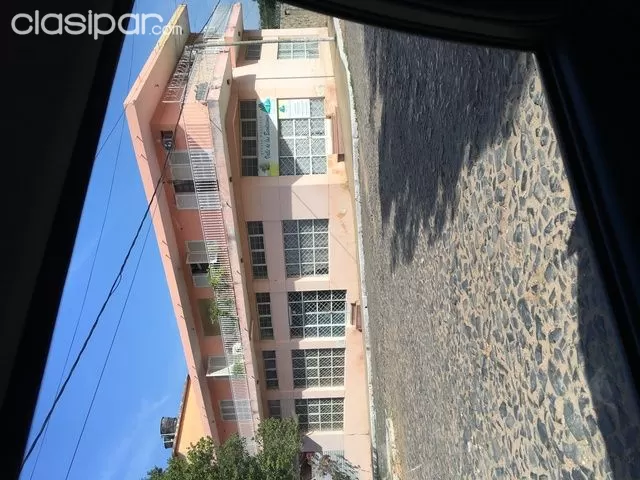 Edificio interesante para inversionistas sobre calle asfaltada — foto 2