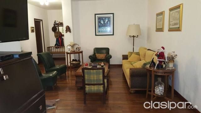 Hermoso y Amplio Departamento en venta en Barrio Las Mercedes. — foto 2
