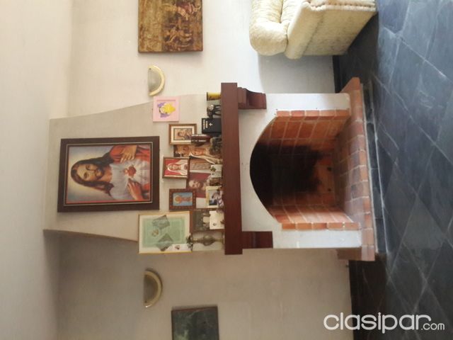 VENDO CASA EN BARRIO MANORA ASUNCIÓN. A PASOS DEL SHOPPING DEL SOL — foto 3