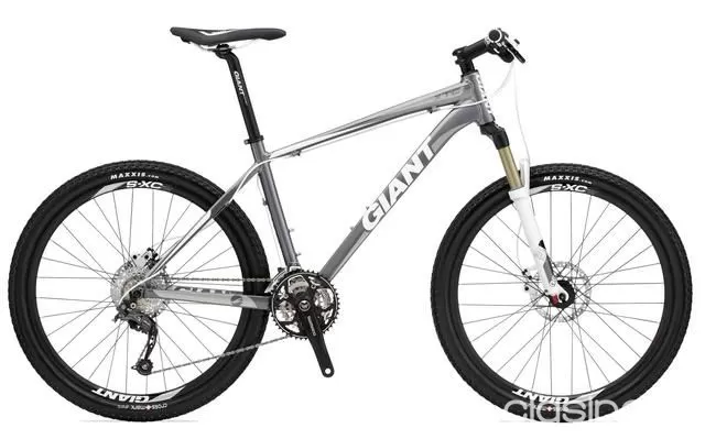 Vendo 2025 bicicleta giant