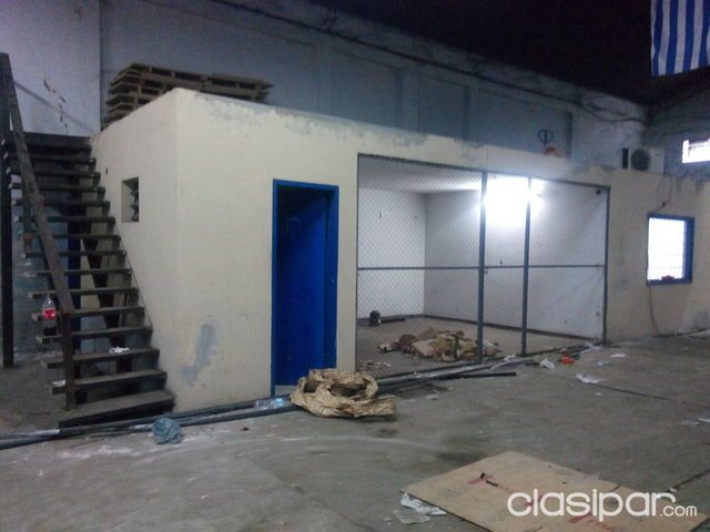 Amplio tinglado - zona botánico. Con 30m. x 12m. De tinglado y de patio 25m. x 12m. — foto 3