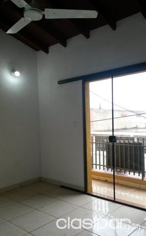 Alquilo DUPLEX en Fraccion Carolina KM7 — foto 2