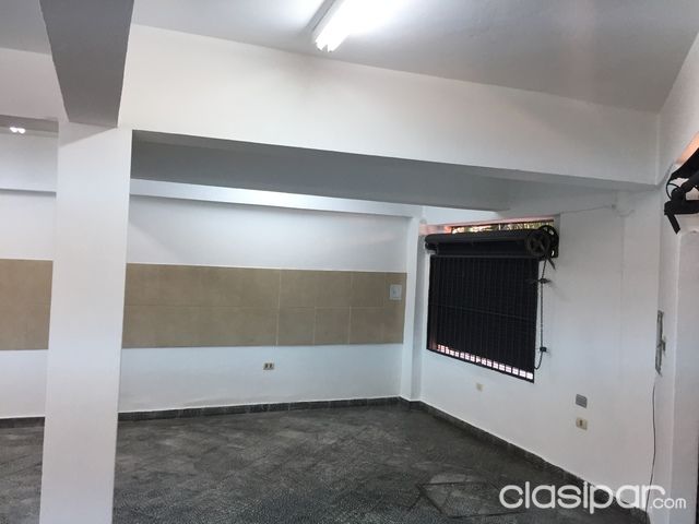 ALQUILO SALÓN — foto 3