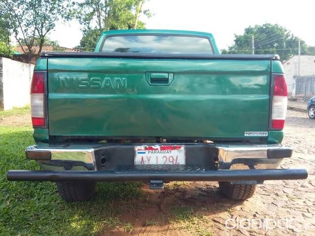 Nissan frontier 4x4 — foto 2