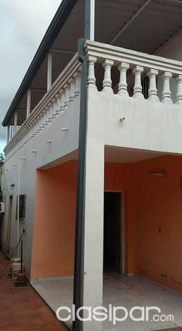 Vendo una hermosa casa de dos niveles, ubicada a dos cuadras de la Avenida Marical Lopez y de la Avenida Madame — foto 2