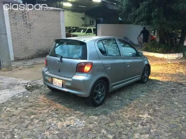 Toyota Vitz 2001 — foto 3