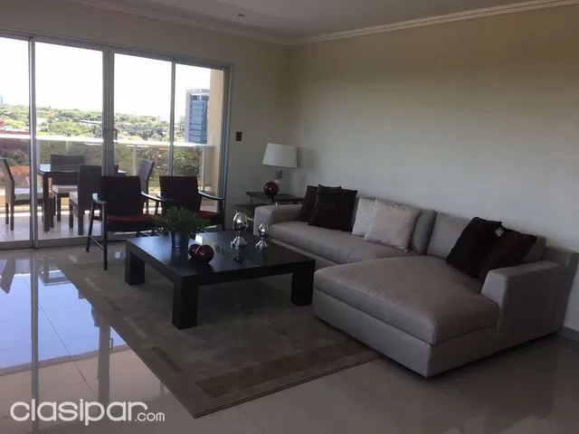 Departamento Amoblado de primer nivel zona Shopping Mariscal - Barrio Villa Morra — foto 3