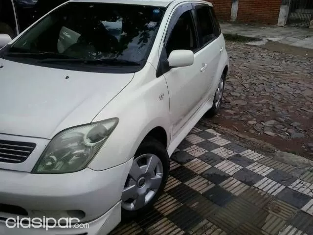 Toyota Ist 2004 - foto 2