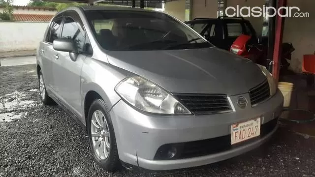 Nissan Tiida 2005 - foto 2