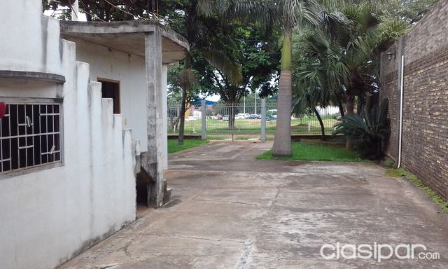 CASA EN LUQUE ZONA RUTA LUQUE SAN LORENZO 600.000.000 MILLONES NEGOCIABLE — foto 3