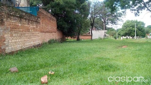 HERMOSO TERRENO EN LUQUE ZONA PODER JUDICIAL EN ESQUINA — foto 2
