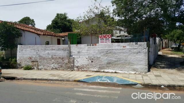 Vendo casa en Asunción sobre avenida Pozo favorito — foto 3