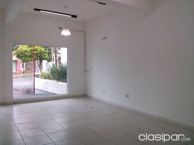 DOY EN ALQUILER SALON PARA OFICINA O COMERCIO, SOBRE LILLO 2191, BARRIO HERRERA, ASUNCION — foto 3
