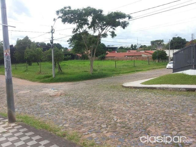 VENDO TERRENO CERCA DE LUISITO E.AYALAMULTIPLAZA — foto 2