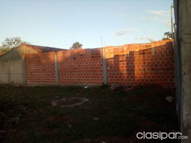 Hermoso terreno totalmente amurallado a pasos de la Ruta 2 km 14.Dimension 12 x 30. — foto 3