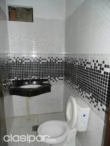 Casa en 4to Barrio Luque. terreno de 12x35, calle asfaltada. — foto 3