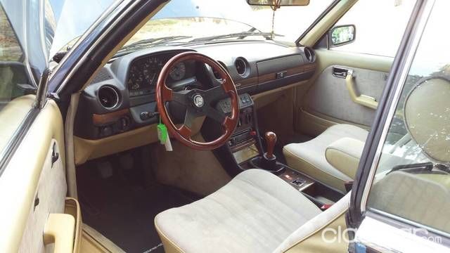 Clásico deportivo Mercedes Benz — foto 2
