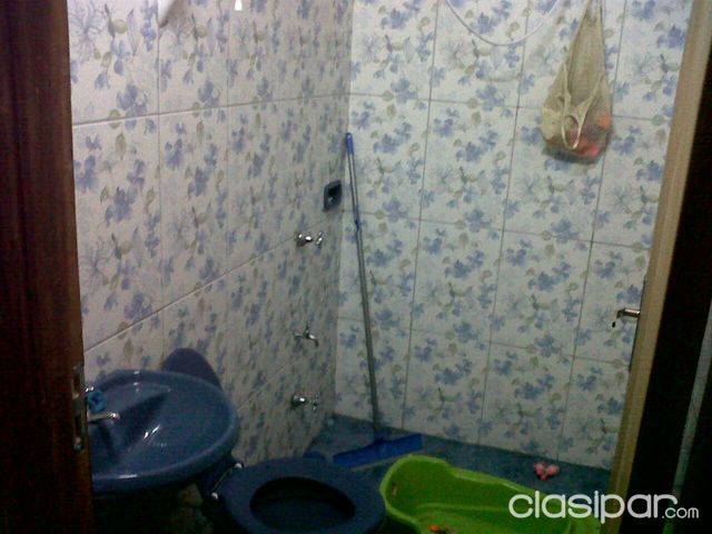 REMATO CASA ZONA LAURELTY - SAN LORENZO!!! RECIBO VEHICULO, ESCUCHO OFERTAS... — foto 3