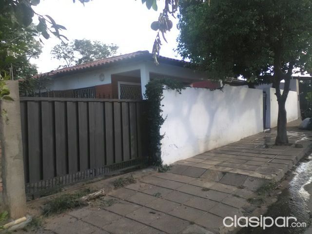 Alquilo casa en Fernando de la Mora zona sur cerca del mercado de abasto  #215212  en Paraguay