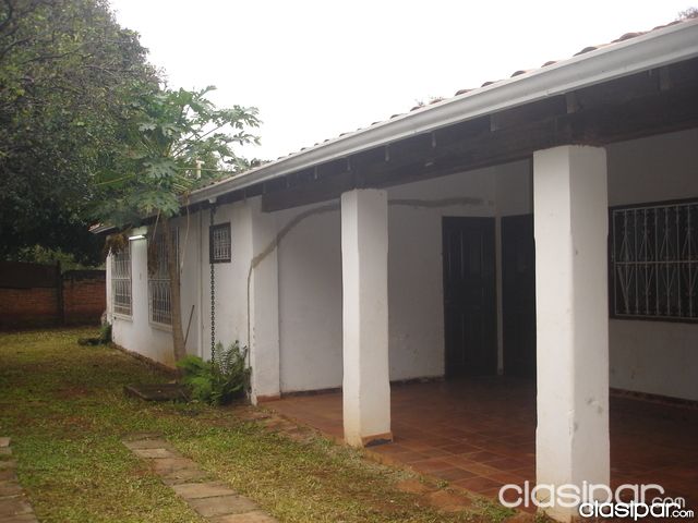 Hermosa casa en Isla bogado Luque — foto 2
