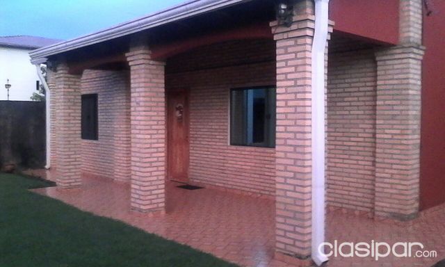 Alquilo Casa en Hernandarias Area 6 — foto 2