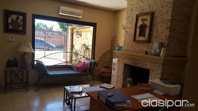 HERMOSA CASA ZONA ARTIGAS — foto 2