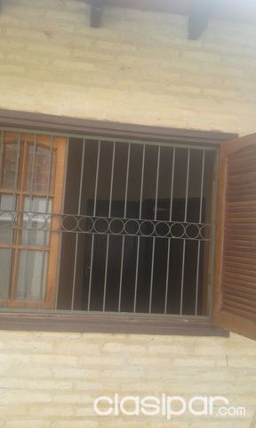 Casa en Luque al costado del Colegio ArambeCasa — foto 2