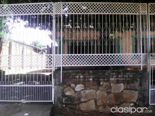 Casa sobre Avenida Salinas Ñemby — foto 2