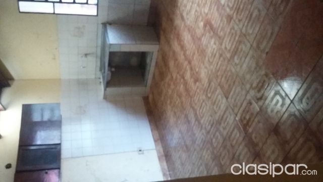 Se alquila casa en barrio remansito Ciudad del Este — foto 2