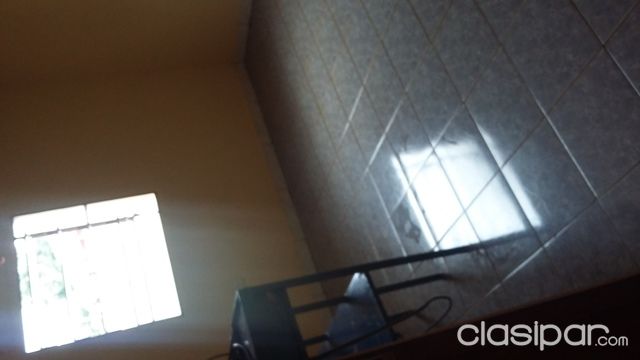 Se alquila casa en barrio remansito Ciudad del Este — foto 3