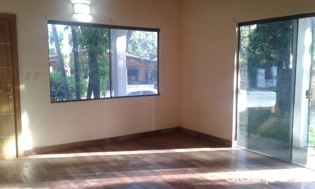 EN LUQUE, FINANCIO EN 3 CUOTAS DETRAS BALDERRAMA CASA A ESTRENAR 16 X 38 CON TODAS LAS COMODIDADES — foto 3