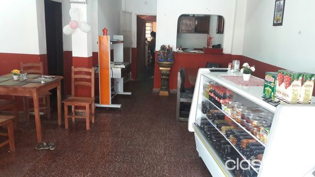 VENDO CASA EN EL CENTRO DE VILLA ELISA — foto 3