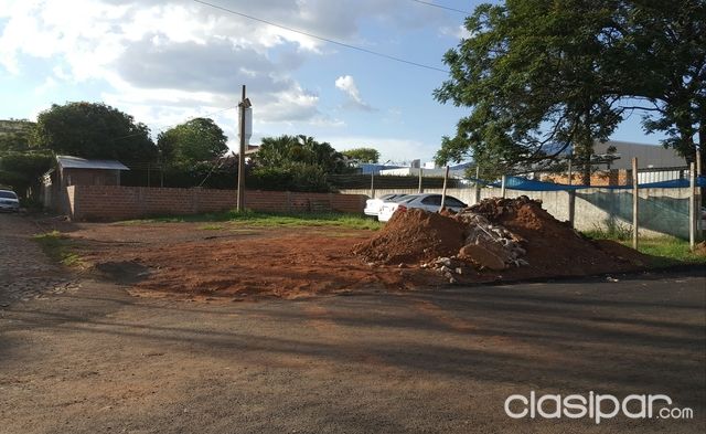 Ubicación privilegiada en CIUDAD DEL ESTE — foto 3