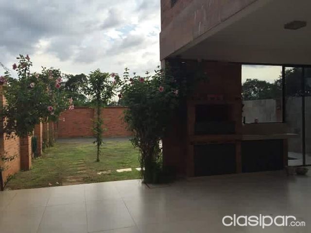 VENDO HERMOSA RESIDENCIA EN LUQUE CONMEBOL — foto 3