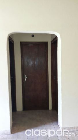 CHALET A ALQUILAR PEGADO AL CAMPUS DE LA UNA IDEAL PARA 3 ESTUDIANTES O FAMILIA PEQUEÑA — foto 3