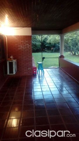 HERMOSA Y AMPLIA VIVIENDA EN HOHENAU ITAPUA — foto 2