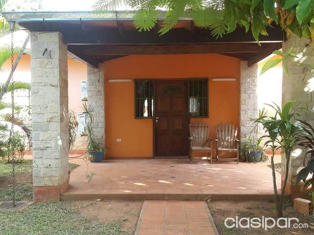 Vendo Casa con pileta quincho — foto 2