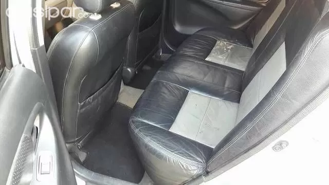 Toyota Vios Año 2004 — foto 6