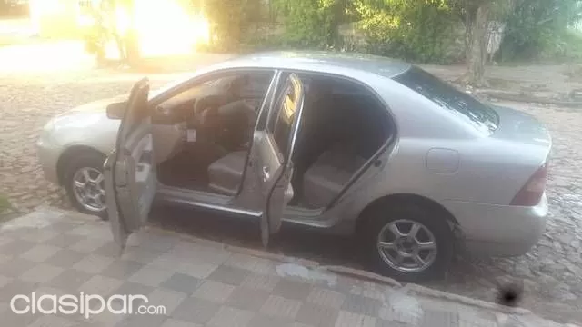 Toyota Corolla 2001 - foto 5