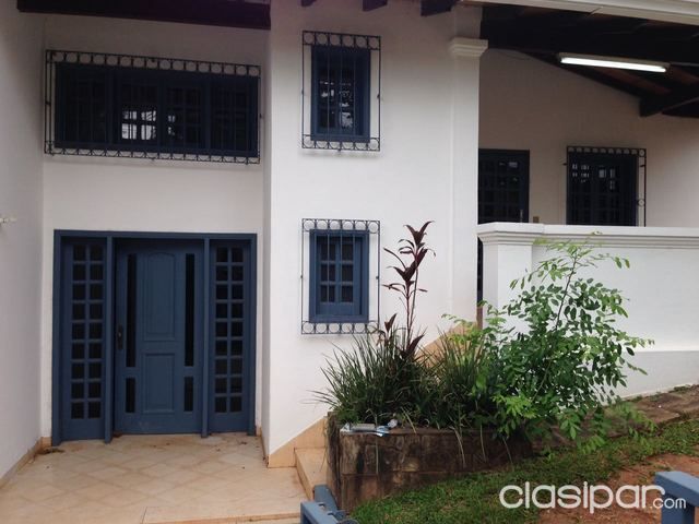 VENDO HERMOSA RESIDENCIA EN BARRIO MBURICAO — foto 2