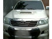 Toyota Hilux año 2013 blindado 4x4