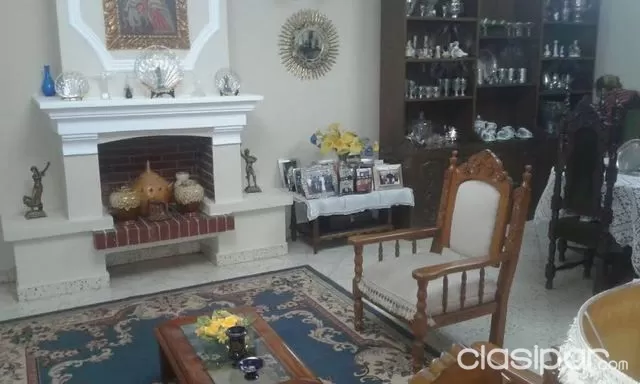 URGENTE OFERTO AMPLIA CASA A MEDIA CUADRA DE RCA ARGENTINA- LAMBARE — foto 3