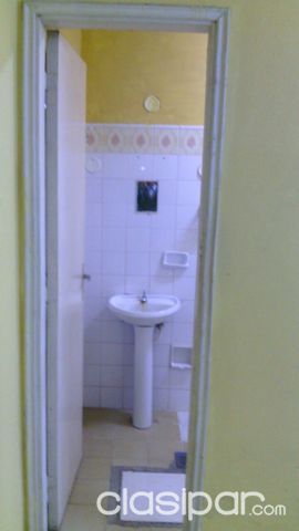 HABITACIÓN CON BAÑO PRIVADO, SOBRE AZARA 1.549 casi PERU ( ENERO 2.017) — foto 3