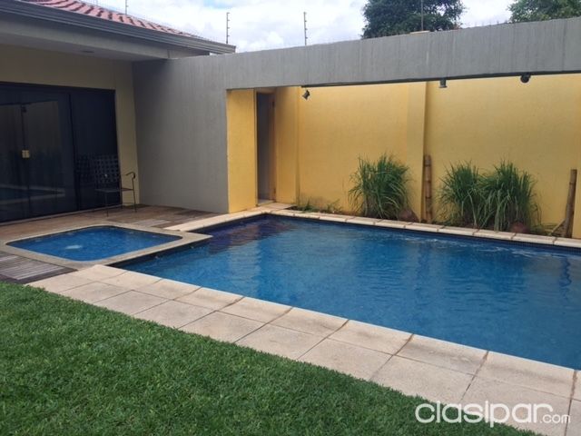 Amplia residencia Mburucuya — foto 2