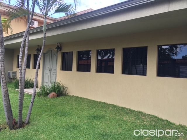 Amplia residencia Mburucuya — foto 3