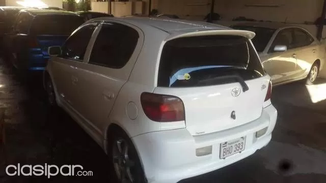 Toyota Vitz 2002 — foto 4