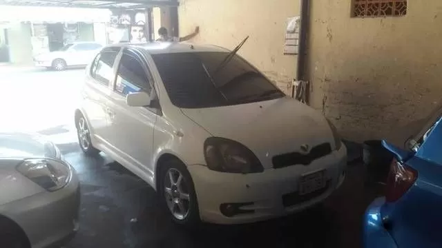 Toyota Vitz 2002 - foto 5