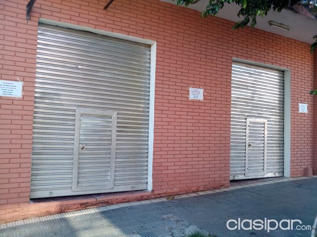 Amplio Salón Comercial en SAJONIA — foto 2