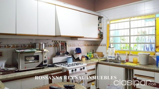VENDO CASA CÓMODA Y SEGURA Z EMBAJADA DEL BRASIL, MCAL. LÓPEZ Y PERÚ!!! — foto 2